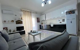 Liam Apartments